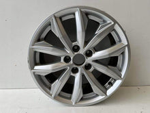 Load image into Gallery viewer, 1x Alufelge 17 Zoll 7.0" 5x112 34ET Glanz Silber 80A601025 Audi Q5 Q3 Rim Wheel FEL1876471240ar