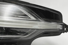 Load image into Gallery viewer, Frontscheinwerfer Volvo V60 II Rechts Scheinwerfer Headlight SCH9372004191of