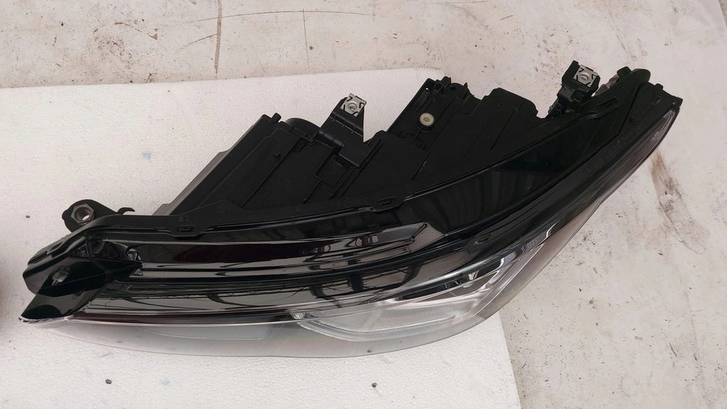 Frontscheinwerfer VW Golf VIII 5H1941036C 5H1941077G LED Ein Satz Headlight SCH2124368601xk