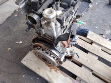 Load image into Gallery viewer, Motor Ford Fiesta II Fbd 1.0 97PS 71kW Benzin Engine Unkomplett MOT6137641171za