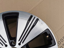 Laden Sie das Bild in den Galerie-Viewer, 1x Alufelge 18 Zoll A2434010100 Mercedes-Benz Eqa Eqb Rim Wheel FEL2396628132rt