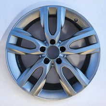 Laden Sie das Bild in den Galerie-Viewer, 1x Alufelge 18 Zoll 7.0&quot; 5x112 46ET A1564010200 Mercedes-Benz Gla Rim Wheel