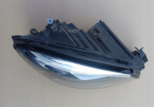 Laden Sie das Bild in den Galerie-Viewer, Frontscheinwerfer Mercedes-Benz Gle W166 A1669064003 Full LED Rechts Headlight SCH1275477731as