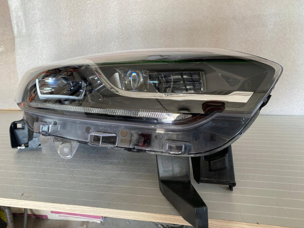 Frontscheinwerfer Renault Espace I V 260104119 LED Rechts Scheinwerfer Headlight SCH7438895228xc