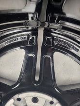 Load image into Gallery viewer, 1x Alufelge 18 Zoll 9.0" 5x112 58ET A2064016600 Mercedes-Benz W206 Rim Wheel FEL2801198364er