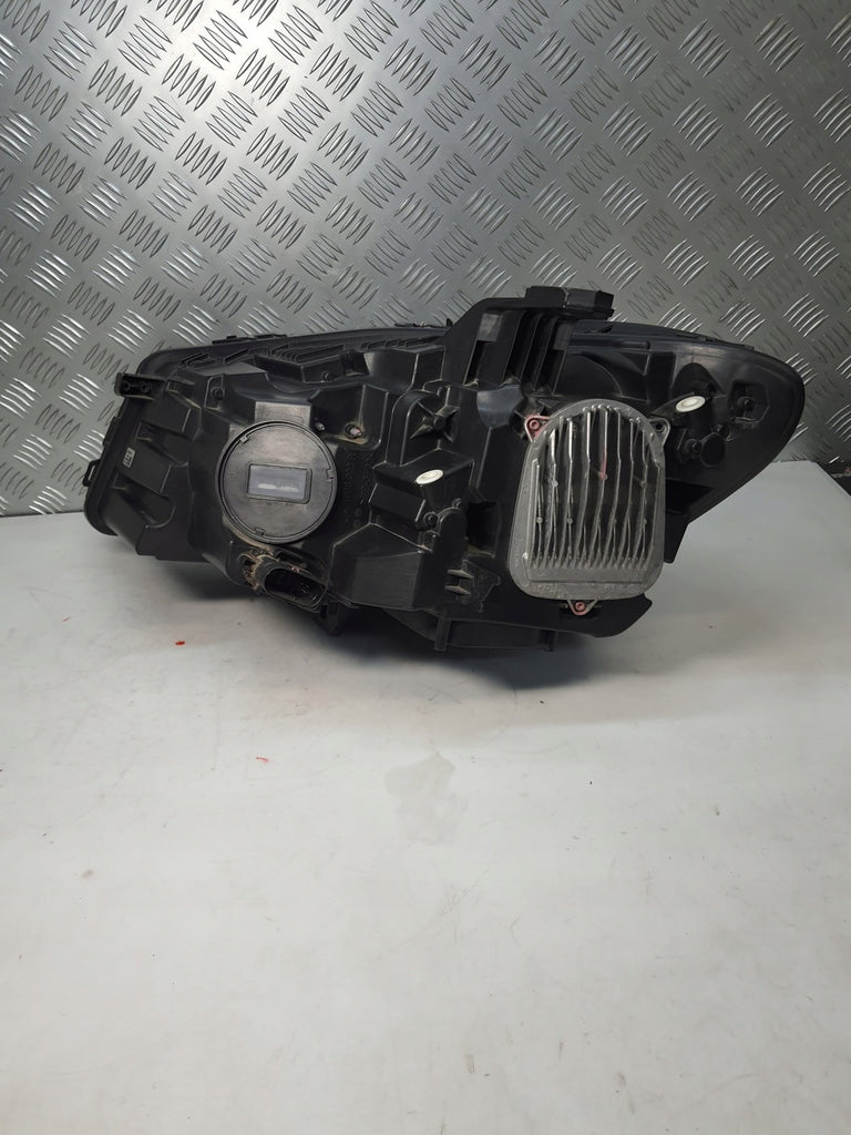 Frontscheinwerfer Mercedes-Benz Cla A1178206861 Xenon Rechts Headlight SCH5142871524qa