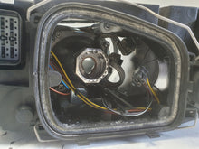 Load image into Gallery viewer, Frontscheinwerfer Volvo S40 II 31265699 LE06A6152X Xenon Rechts Headlight SCH3880574806jw