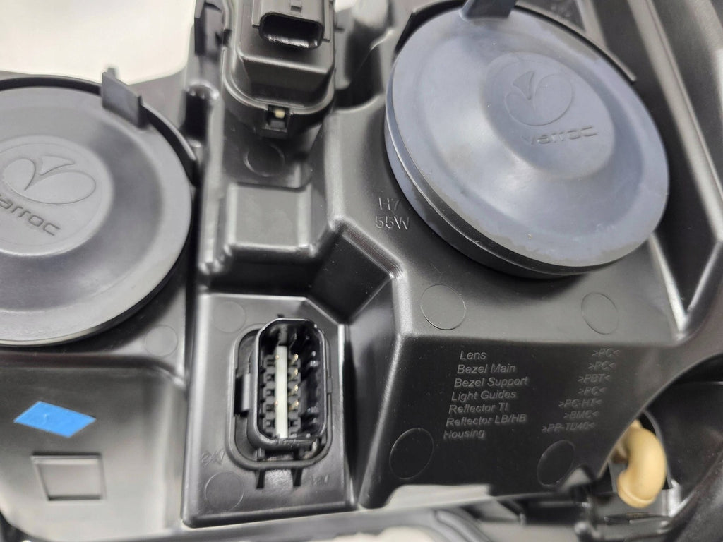 Frontscheinwerfer Renault Master III 260105567R Rechts Scheinwerfer Headlight SCH9567364438fz