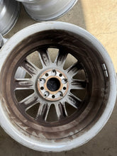 Load image into Gallery viewer, 4x Alufelge 16 Zoll 6.5" 5x112 49ET Glanz Schwarz A2464010202 Mercedes-Benz FEL2934682660dc