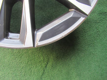 Laden Sie das Bild in den Galerie-Viewer, 1x Alufelge 17 Zoll 7.0" 5x112 41ET 6891175 BMW 2 Active Tourer U06 Rim Wheel FEL4943958834uu