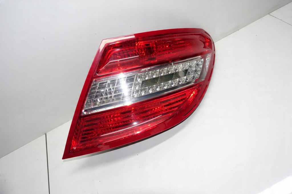 Rückleuchte Mercedes-Benz W204 2048202064 Rechts Rearlight