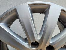 Laden Sie das Bild in den Galerie-Viewer, 1x Alufelge 18 Zoll 5x120 7E0601025C VW Multivan Rim Wheel FEL6887005010lw