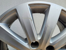 Laden Sie das Bild in den Galerie-Viewer, 1x Alufelge 18 Zoll 5x120 7E0601025C VW Multivan Rim Wheel FEL6887005010lw