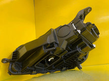 Load image into Gallery viewer, Frontscheinwerfer Mercedes-Benz Gle A1679069604 LED Rechts Headlight