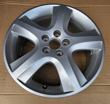 Load image into Gallery viewer, 1x Alufelge 16 Zoll 6.5" 5x100 42ET Glanz Silber 1U0601025 Skoda Octavia FEL1879454767du