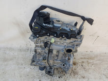 Laden Sie das Bild in den Galerie-Viewer, Motor Peugeot 3008 10TMA3 1.2 THP 2TKm 2012 Diesel Engine Komplett