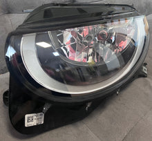 Laden Sie das Bild in den Galerie-Viewer, Frontscheinwerfer Fiat 500e 276276S LED Links Scheinwerfer Headlight SCH9964391230vw