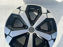 Laden Sie das Bild in den Galerie-Viewer, 1x Alufelge 18 Zoll 6.5" 5x114.3 32ET Glanz 403005630R Dacia Duster Rim Wheel FEL4211363954mf