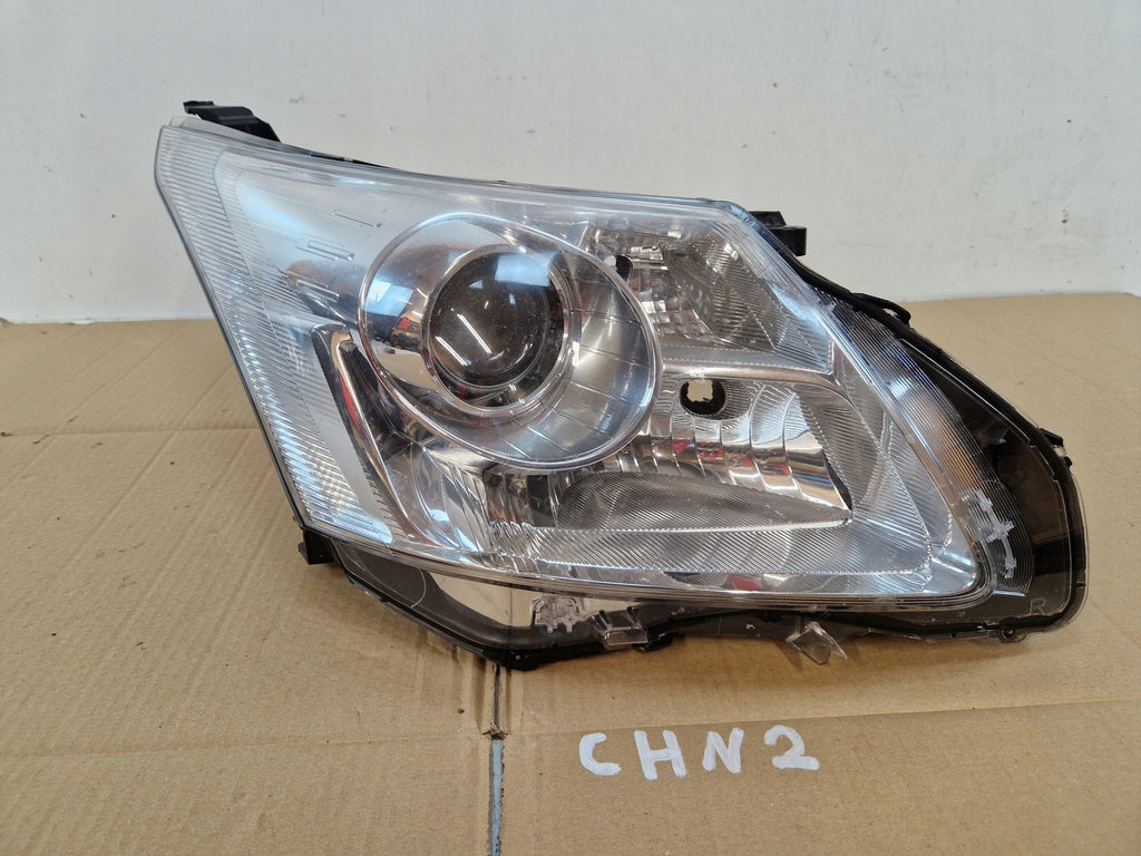 Frontscheinwerfer Toyota Avensis Rechts Scheinwerfer Headlight SCH7699247920ro