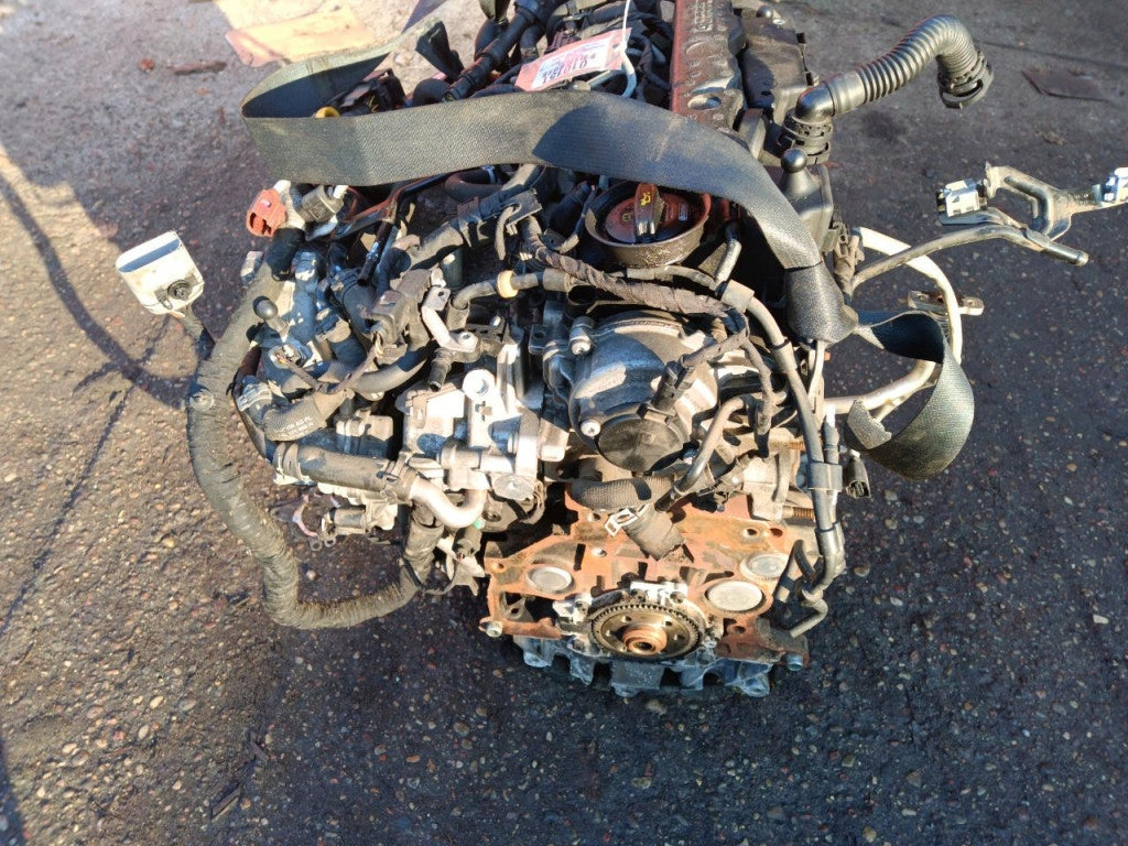 Motor VW Passat B8 CRLB 2.0 TDI 150PS 110kW 2015 Diesel Engine Komplett