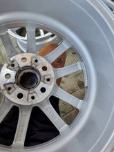 Laden Sie das Bild in den Galerie-Viewer, 4x Alufelge 17 Zoll 7.5" 5x112 30ET Glanz Silber 6883520 BMW Rim Wheel FEL5513497230ev