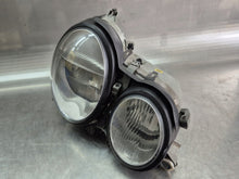Load image into Gallery viewer, Frontscheinwerfer Mercedes-Benz W210 A2108204061 Xenon Rechts Headlight