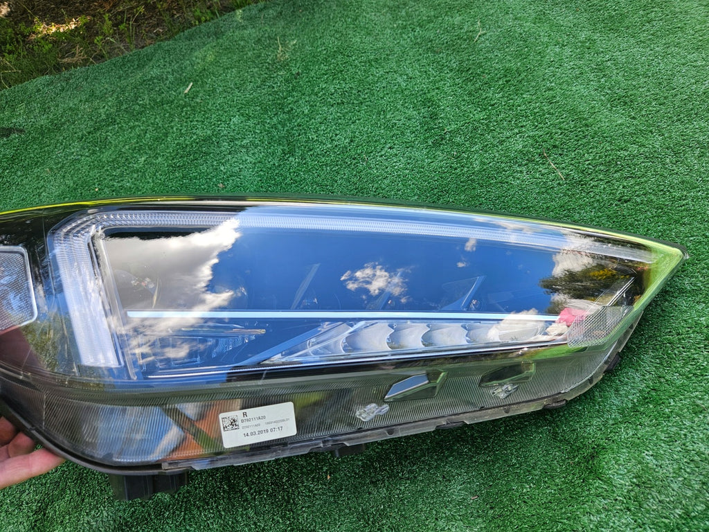 Frontscheinwerfer Hyundai Tucson 92102-D7700 LED Rechts Scheinwerfer Headlight