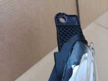 Laden Sie das Bild in den Galerie-Viewer, Frontscheinwerfer Ford Focus F1EB-13W030-AEB Links Scheinwerfer Headlight SCH5692304877yw