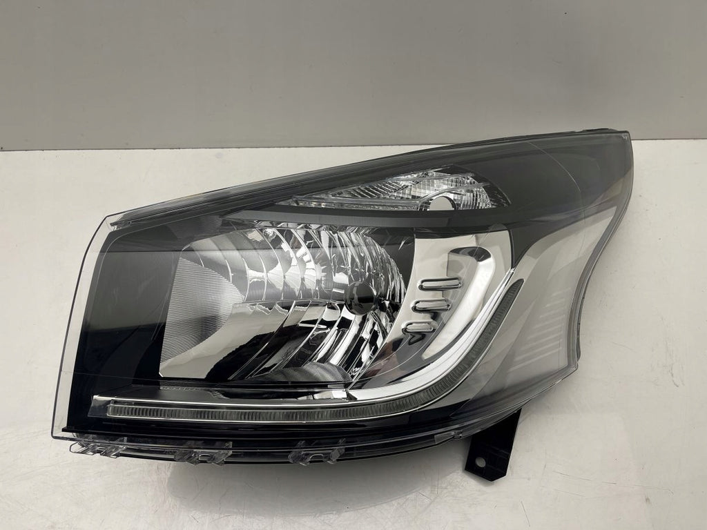 Frontscheinwerfer Renault Trafic III 260609628 LED Links Scheinwerfer Headlight SCH3109710817pd