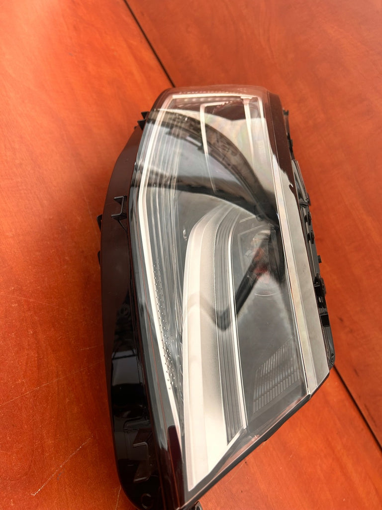 Frontscheinwerfer VW Caravelle 7T1941082 LED Rechts Scheinwerfer Headlight SCH6476804852gw