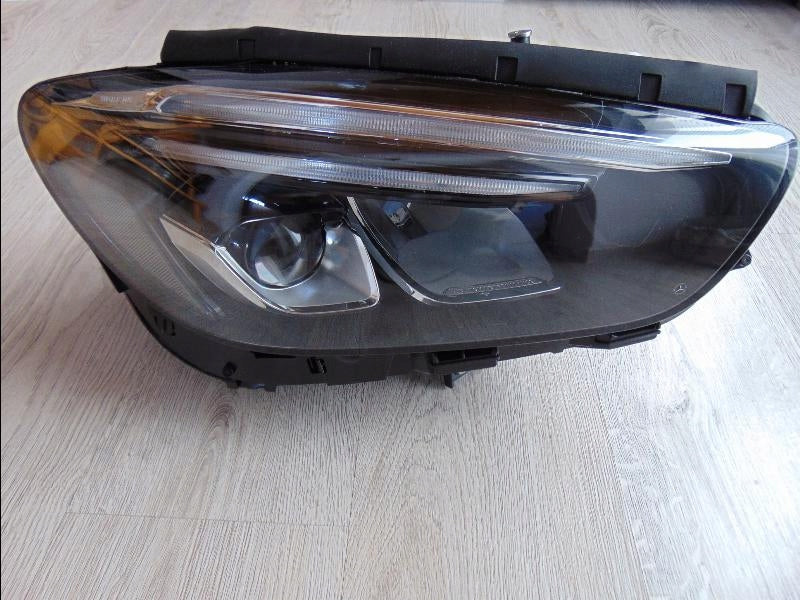 Frontscheinwerfer Mercedes-Benz W247 A2479062603 LED Rechts Headlight