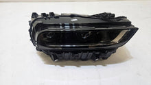 Load image into Gallery viewer, Frontscheinwerfer BMW X7 G07 5A63F62-01 Rechts Scheinwerfer Headlight SCH8785530817id