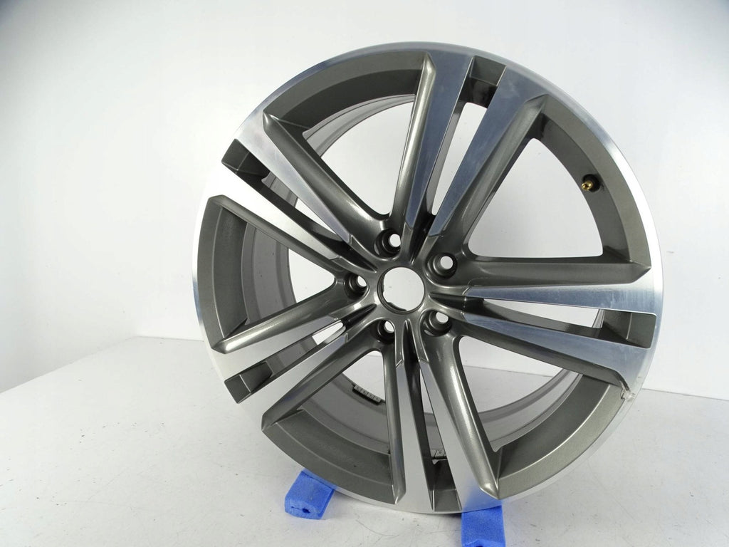 1x Alufelge 19 Zoll 8.0" 5x112 42ET Glanz Silber 5F0601025K Seat Leon Rim Wheel FEL4978386303fr