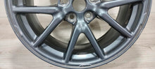 Laden Sie das Bild in den Galerie-Viewer, 1x Alufelge 18 Zoll 8.5" 5x114.3 40ET 1044221-00-B Tesla Model 3 Rim Wheel FEL2813209502jz