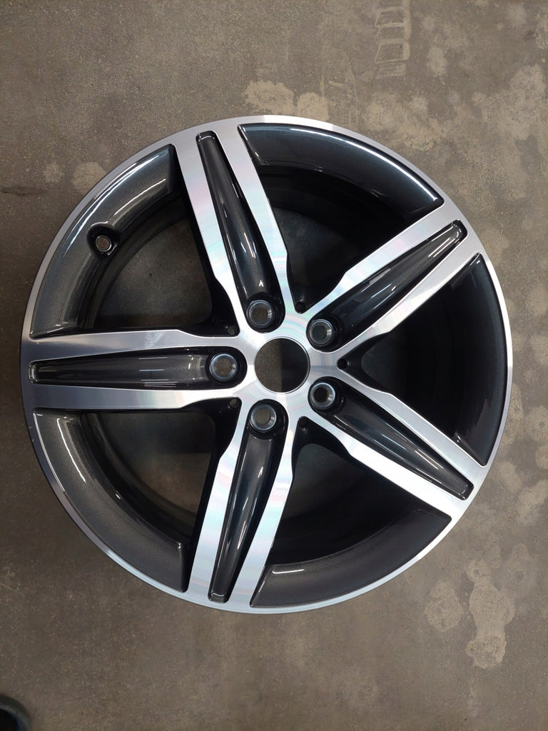1x Alufelge 17 Zoll 7.5" 5x112 54ET Glanz Grau 6855091 BMW 1 Mg Rim Wheel FEL1625039873bh