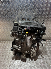Laden Sie das Bild in den Galerie-Viewer, Motor Citroën C3 III HM01 1.2 VTI 63TKm 2020 Benzin Engine Komplett MOT1196152295yv