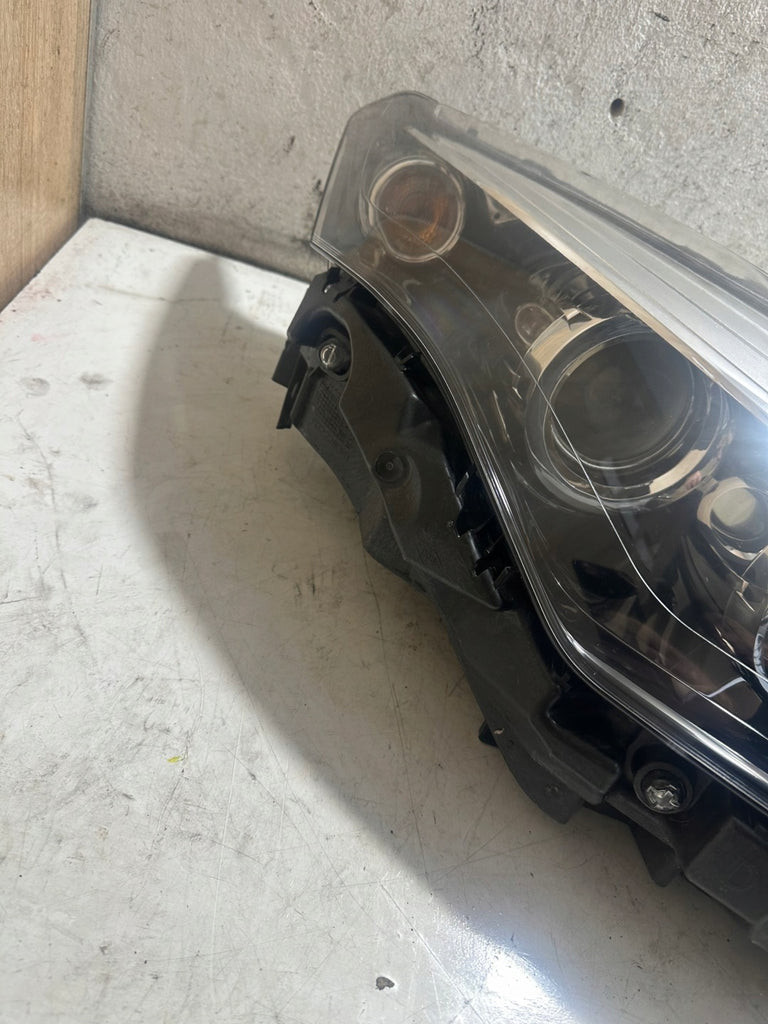 Frontscheinwerfer Renault Laguna III 260107534R Rechts Scheinwerfer Headlight SCH1912679802zr