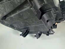 Laden Sie das Bild in den Galerie-Viewer, Frontscheinwerfer VW I 11B941036G Rechts Scheinwerfer Headlight SCH9064850040yb