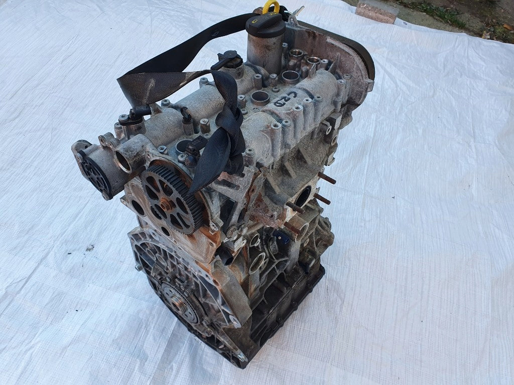 Motor VW Passat B8 CZD 1.4 TSI 150PS 110kW 2014 Benzin Engine Unkomplett