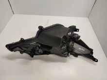 Laden Sie das Bild in den Galerie-Viewer, Frontscheinwerfer Mitsubishi Space Star 8301D445 Links Scheinwerfer Headlight