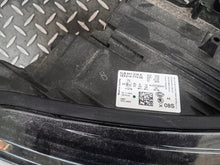Load image into Gallery viewer, Frontscheinwerfer Skoda Enyaq 5LB941016A Rechts Scheinwerfer Headlight SCH5843696882ad