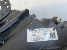 Load image into Gallery viewer, Frontscheinwerfer Dacia Sandero III Logan Jogger 260602561R LED Links Headlight SCH1554125985hu