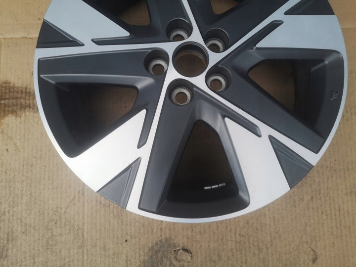 1x Alufelge 17 Zoll 5.0" 5x100 40ET Toyota Rim Wheel FEL6908206362ch