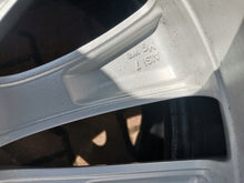 Laden Sie das Bild in den Galerie-Viewer, 1x Alufelge 18 Zoll 7.5" 5x115 41ET Opel Astra Gtc J Rim Wheel FEL2992402203xj