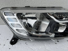Load image into Gallery viewer, Frontscheinwerfer Dacia Logan Sandero II 260103529R 3G1941035H LED Rechts