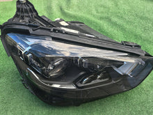 Laden Sie das Bild in den Galerie-Viewer, Frontscheinwerfer Mercedes-Benz W213 A2139068409 Full LED Rechts Headlight SCH8299257227kj