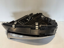 Laden Sie das Bild in den Galerie-Viewer, Frontscheinwerfer Mercedes-Benz Gle A1679061700 A1679061600 Full LED Ein Satz