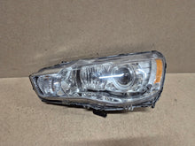 Laden Sie das Bild in den Galerie-Viewer, Frontscheinwerfer Mitsubishi Outlander 8301C4-11 Xenon Links Headlight