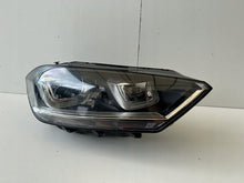 Laden Sie das Bild in den Galerie-Viewer, Frontscheinwerfer VW Sportsvan 517941034B Rechts Scheinwerfer Headlight