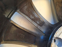 Laden Sie das Bild in den Galerie-Viewer, 1x Alufelge 18 Zoll A4474015400 Mercedes-Benz Vito W447 Rim Wheel FEL8894947554cq